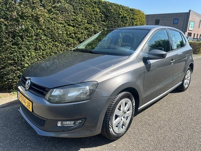 Volkswagen POLO 1.4-16V Comfortline DSG