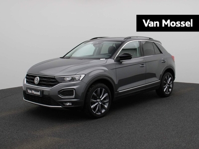 Volkswagen T-Roc 1.5 TSI Style 150 PK DSG | Automaat | Apple Carplay | Navigatie | Adaptive Cruise Control | Climate Control | Stoelverwarming | Parkeersensoren | LED | Lichtmetalen velgen | Privacy glass |