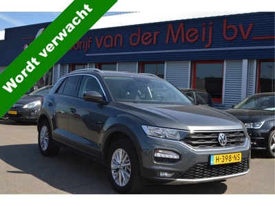 Volkswagen T-Roc 1.5 TSI Style Business , TREKHAAK , VIRTUAL COCKPIT , A UITRIJ CAM , PDC V|+A , NAVI , CLIMATR ,