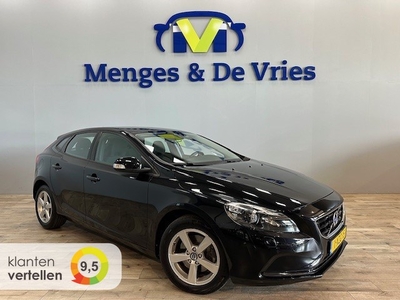 Volvo V40 1.6 T2 Kinetic Airco Cruise control Xenon