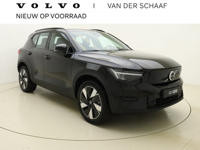 Volvo XC40 Extened Range Core 82 kWh / 3 Jaar gratis onderhoud / Nieuw / Direct Leverbaar / Warmtepomp / Stoel + Stuurw. Verwarming / 19