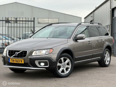 Volvo XC70 2.4 D5 AWD Summum