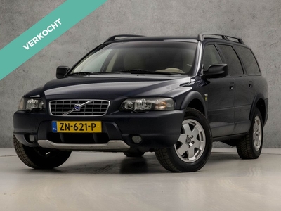 Volvo XC70 2.5 T Kinetic Luxury 210Pk Automaat (YOUNGTIMER, TREKHAAK, 5 CILINDER, GETINT GLAS, LEDEREN SPORTSTOELEN, STOELVERWARMING, CRUIES CONTROL, LM VELGEN, ELEK PAKKET, NIEUWSTAAT)