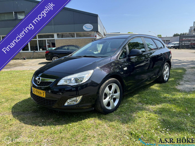 Opel Astra Sports Tourer 1.6 Turbo Cosmo