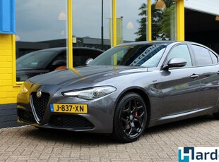 Alfa Romeo Giulia 2.0T Sprint Facelift Veloce int.