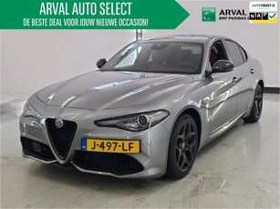 Alfa Romeo Giulia 2.0T Super Rood Leer Camera Navi