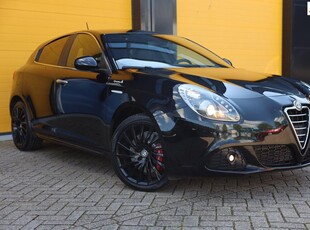 Alfa Romeo Giulietta 1.4 T Distinctive / Automaat / 170 Pk / Nwe Distributie / Cruise Control / Elek Pakket / Airco / Brembo