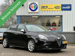 Alfa Romeo Giulietta 1.4 T Distinctive // Nw Multi-Air!