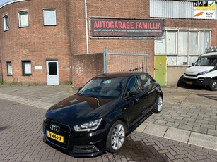 Audi A1 Sportback 1.0 TFSI S-Line Zwart