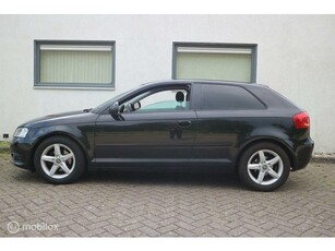 Audi A3 Sportback 1.4 TFSI Attraction NIEUW MODEL/APK