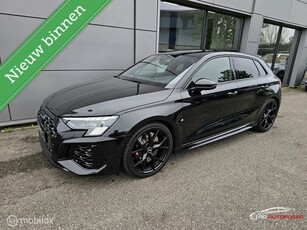 Audi RS 3 2.5 TFSI RS 3 quattro Panorama/Headup/B&O/RS