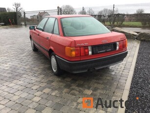 Auto oldtimer Audi 80