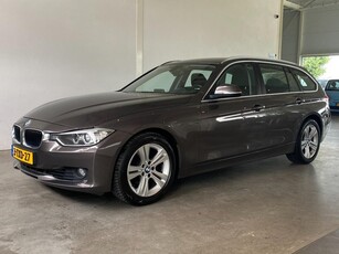 BMW 3-serie Touring 320i Automaat NL-auto 135dkm