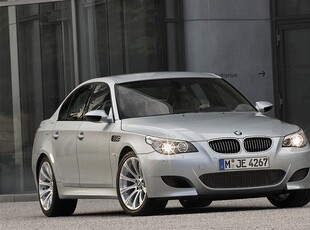 BMW 5 Serie 530i Automaat M Sportpakket - High Executive - Youngtimer!