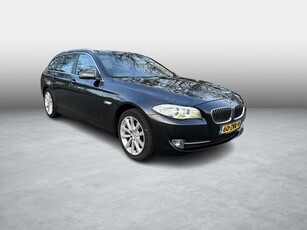 BMW 5-serie Touring 523i High Executive