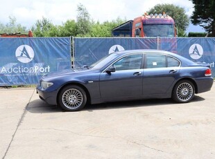 BMW 7ER Reihe Benzine 333pk 2002