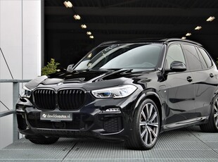 BMW X5 xDrive45e M-sport 394pk Pano Harman/Kardon Achterasbesturing SoftClose Stoelventilatie 360-camera Head-up