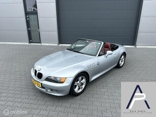 BMW Z3 Roadster 1.9i Handgeschakeld, goed dak, nieuwe apk!