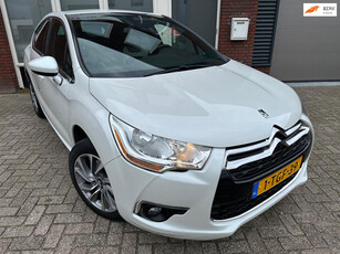 Citroen DS4 1.6 THP So Chic / Leder / Massage / PDC / Clima / Cruise