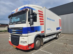 DAF XF 105 Space Cab 410 Manual Gear Low Km's (bj 2009)