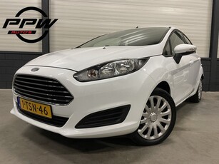 Ford Fiesta 1.0 Style 5drs. NAVIGATIE/AIRCO/BLUETOOTH/PARKEERSENSOREN/NW.APK t/m 06-2025!!/PERFECT FORD DEALER ONDERHOUDEN