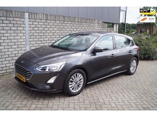 Ford Focus 1.0 EcoBoost Titanium Business 5 Deurs Navi