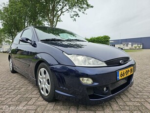 Ford Focus 1.6-16V Trend RS