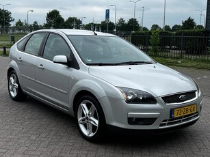 Ford Focus 1.8-16V Ambiente Flexifuel