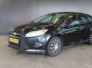 Ford FOCUS Wagon 1.6 TDCI Ambiente | KOPPELING DEFECT! | Airco | Cruise | Navi |