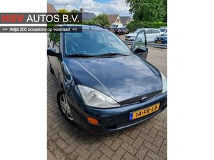 Ford Focus Wagon 1.8-16V Collection airco (apk 05-2025)