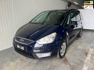 Ford Galaxy 2.0-16V Trend 7 persoons