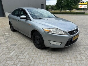 Ford Mondeo 1.6-16V Trend