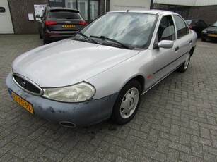 Ford Mondeo 1.6 First Edition (bj 1997)