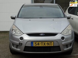 Ford S-Max 2.0-16V - motor slaat niet aan.