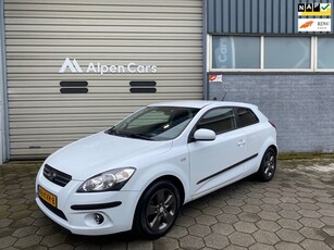 Kia Pro_cee'd 1.4 CVVT X-ecutive Airco / NAVI / NAP /