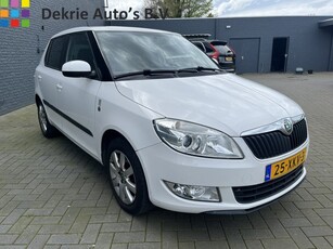 Škoda Fabia 1.2 TSI Style / Apk Juli-2025 / Airco / Cruise-ctr. / Trekhaak / Elek. pakket / Lm velgen