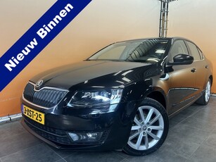 Škoda Octavia 1.2 TSI Greentech Elegance Businessline LEER