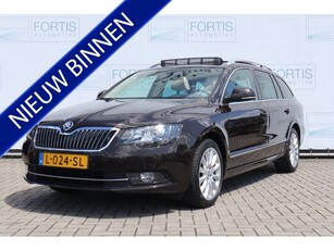 Škoda Superb Combi 1.8 TSI Elegance Business LEDER PANO