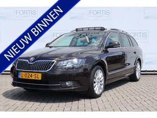 Škoda Superb Combi 1.8 TSI Elegance Business LEDER | PANO | STOELVERW | NAVI | ECC |