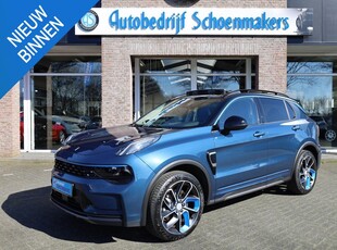 Lynk & Co 01 1.5 261PK! 6,6Kwh LADEN 360-CAMERA PANO/SCHUIF INFINITY DAB NAVI CARPLAY STOELVERWARMING ELEK.ACHTERKLEP 20