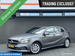 Mercedes A-klasse 180 Ambition / Sportzetels / Navi / Leer