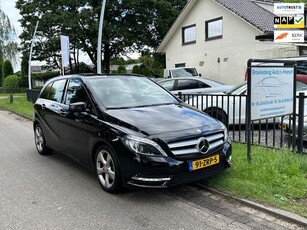 Mercedes-Benz B-klasse 200 Ambition Boekjescompleet