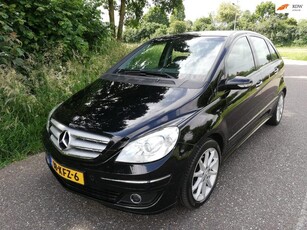 Mercedes-Benz B-klasse 200 zgan.met glazen dak