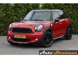 Mini Countryman 1.6 Cooper ALL4 Pakket XenonNavZwarte