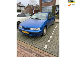 Nissan Almera 1.6 GX Automaat Airco Trekhaak SEDAN!!!