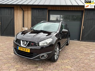 Nissan Qashqai 2.0 TEKNA ,PANORAMA ,CAMERA , LEER