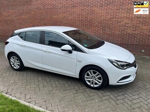 Opel Astra 1.0 Business+ Navi Cruise Led