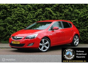 Opel Astra 1.4 Turbo Sport, sportsl stoelen Navigatie