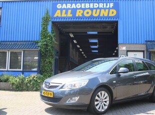 Opel Astra sports tourer 1.4 Cosmo climat cruise control