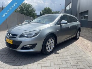 Opel Astra Sports Tourer 1.4 Turbo Edition Clima/Elec/Navi